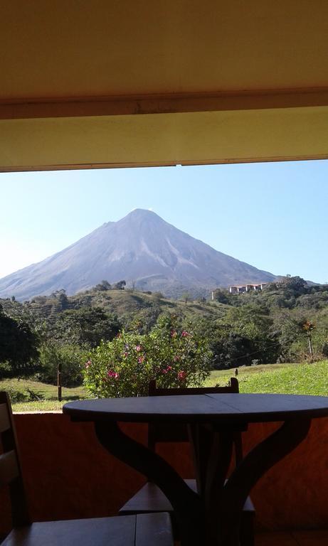 Cabinas Los Guayabos Hotel La Fortuna Екстериор снимка
