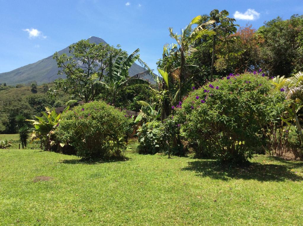 Cabinas Los Guayabos Hotel La Fortuna Екстериор снимка