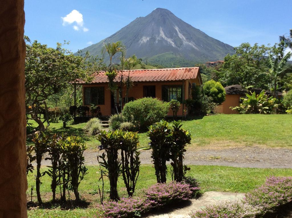 Cabinas Los Guayabos Hotel La Fortuna Екстериор снимка