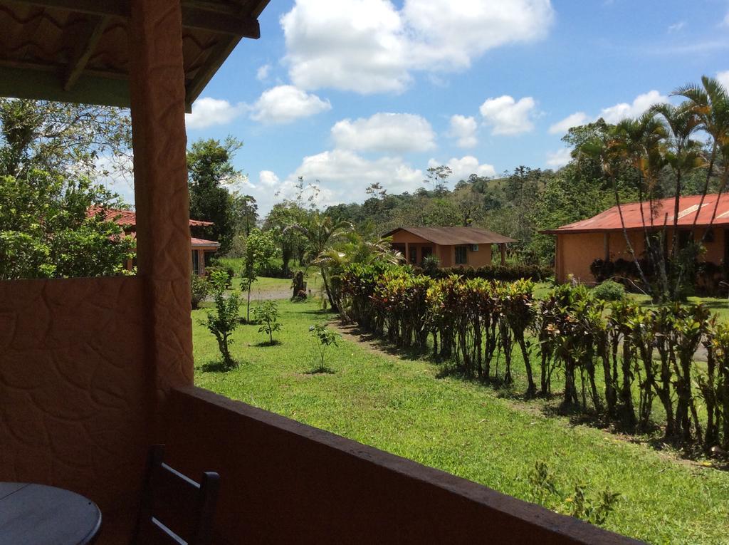 Cabinas Los Guayabos Hotel La Fortuna Екстериор снимка