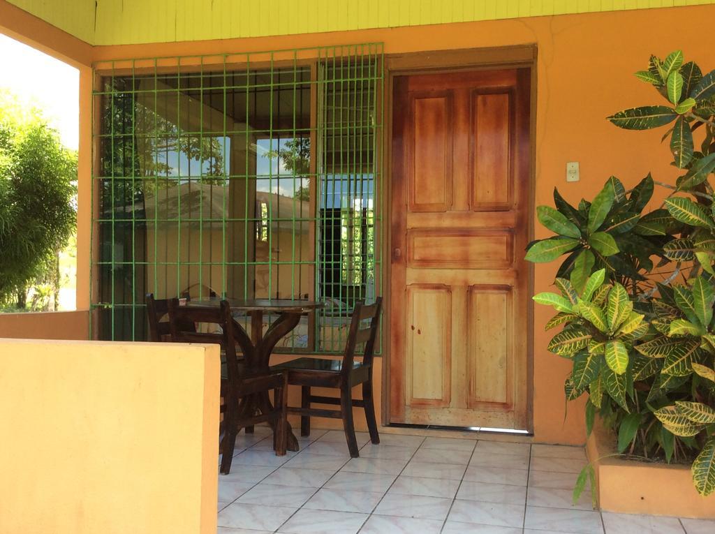 Cabinas Los Guayabos Hotel La Fortuna Екстериор снимка