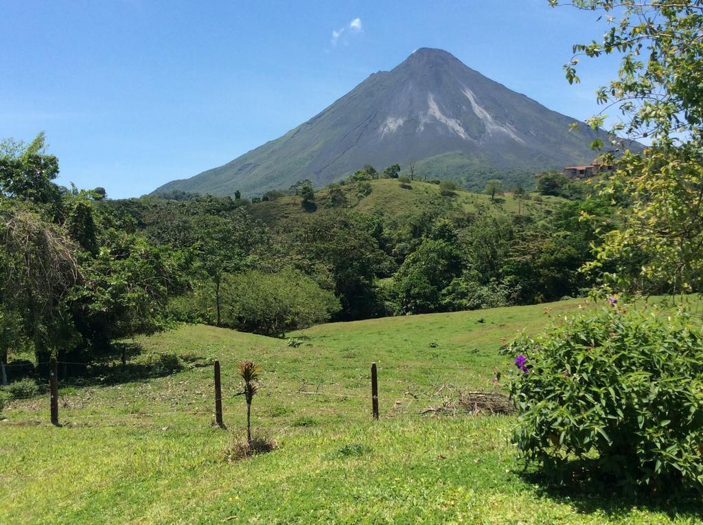 Cabinas Los Guayabos Hotel La Fortuna Екстериор снимка